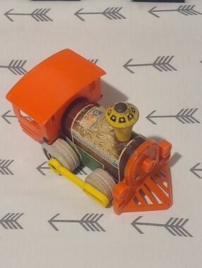 Vintage Fisher Price #168 Chug Chug Magnetic Buttons Pull Train 1964 Engine Only
